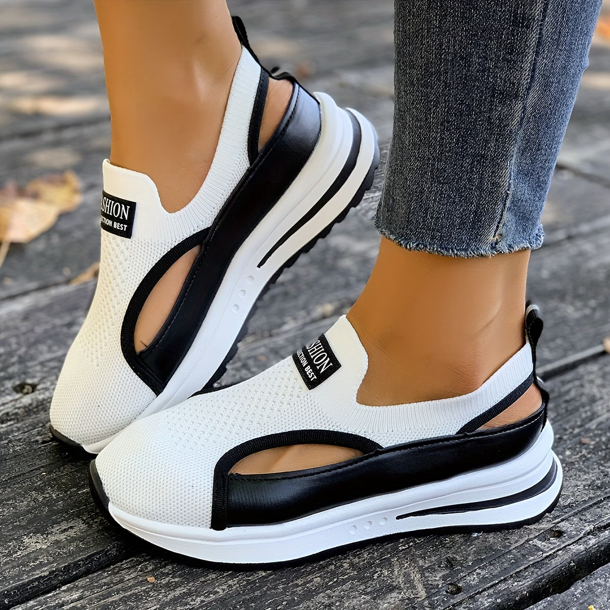 Women‘s Stylish & Breathable Mesh Sports Sandals