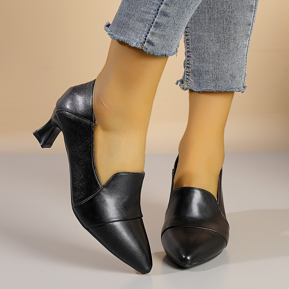 Women's Elegant & Comfortable Leather Chunky Heel Shoes
