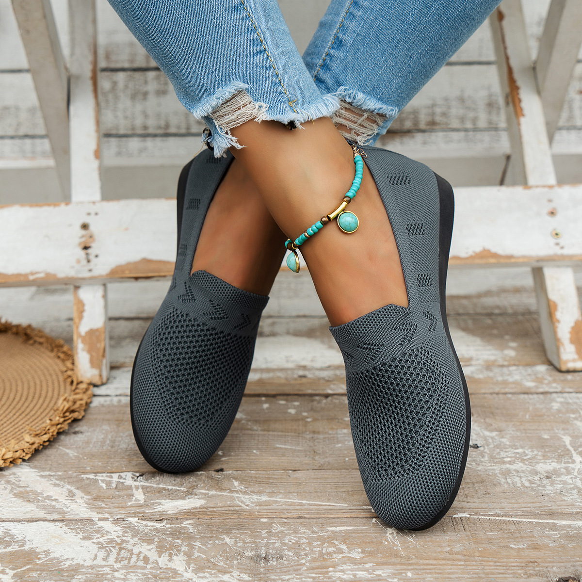 Women's Breathable Mesh Slip-On Shoes Daily Walking Footwear