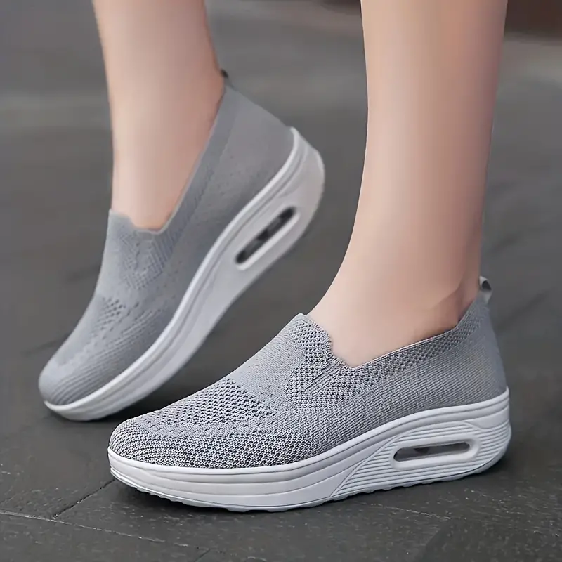 Women's Breathable Knit Slip-on Sneakers Casual Shoes