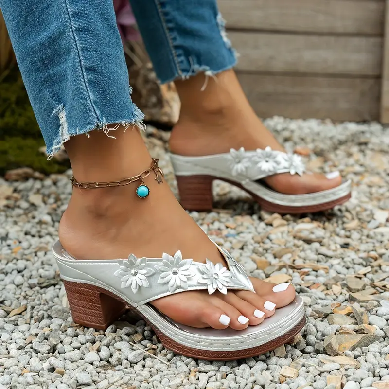 Women's Chic Arch Support Floral Wedge Flip Flops Sandals for Beach Travel Casual Outings