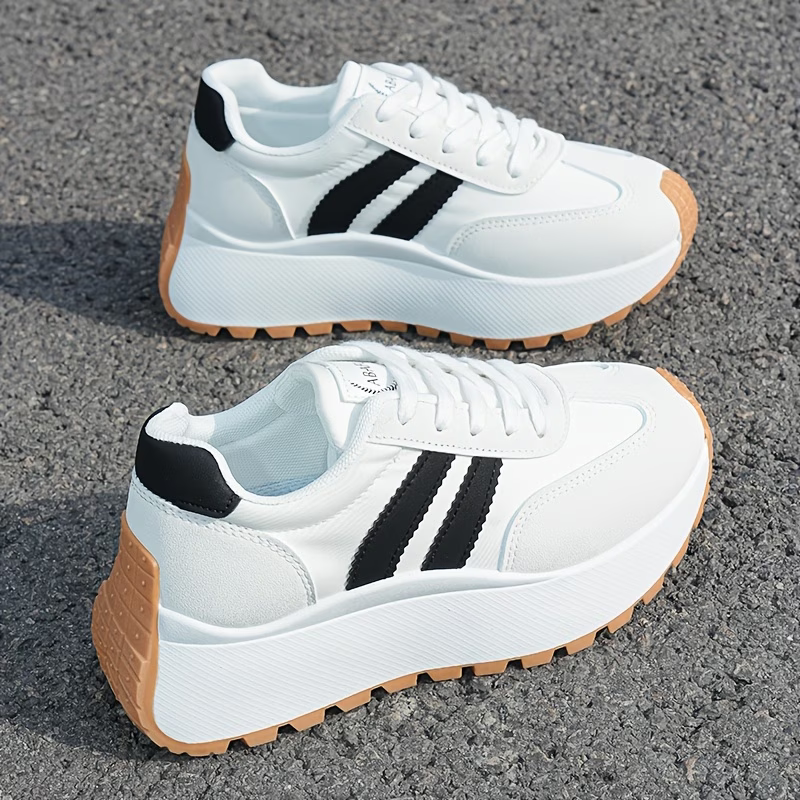 2026 Spring New Women'S Casual Sports Shoes with Thick Soles, Height-Increasing, Versatile, And Retro Style., Women Shoes, Sneakers