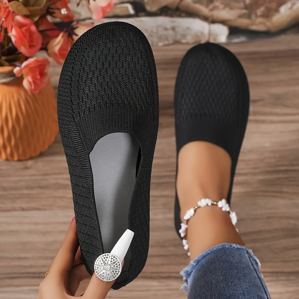 Women's Plus-Size Comfortable Wide-Fit Slip-on Shoes