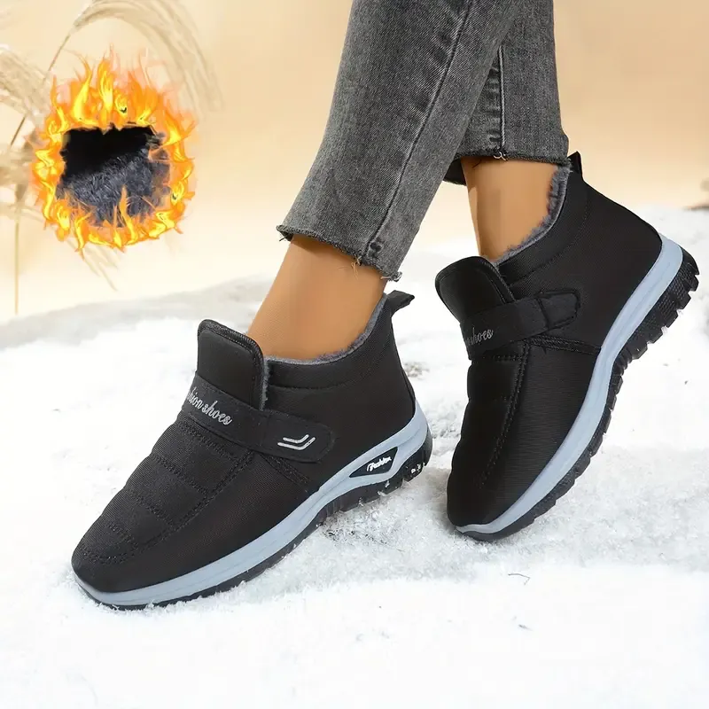 Women's Warm & Lightweight Plush Lined Interior Non-Slip Winter Slip-On Boots