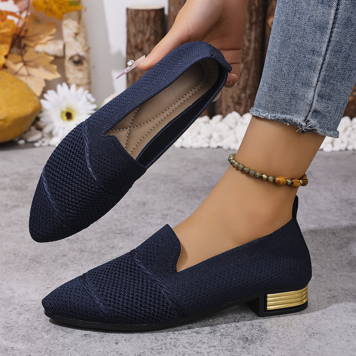 Women's Fashion Breathable Knit Slip-On Shoes