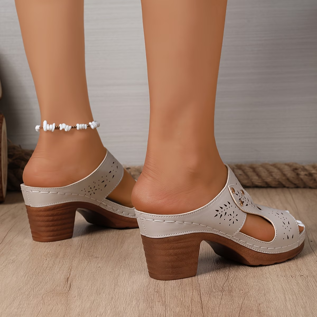 Women's Elegant & Comfortable Ethnic Style Chunky heel Sandals Slippers