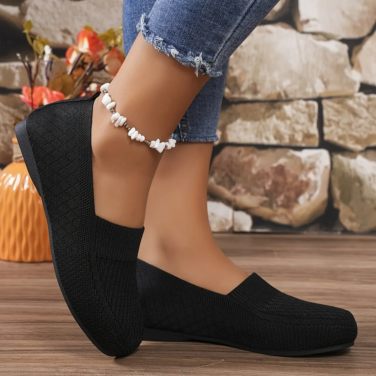 Women's Plus-Size Comfortable Wide-Fit Slip-on Shoes
