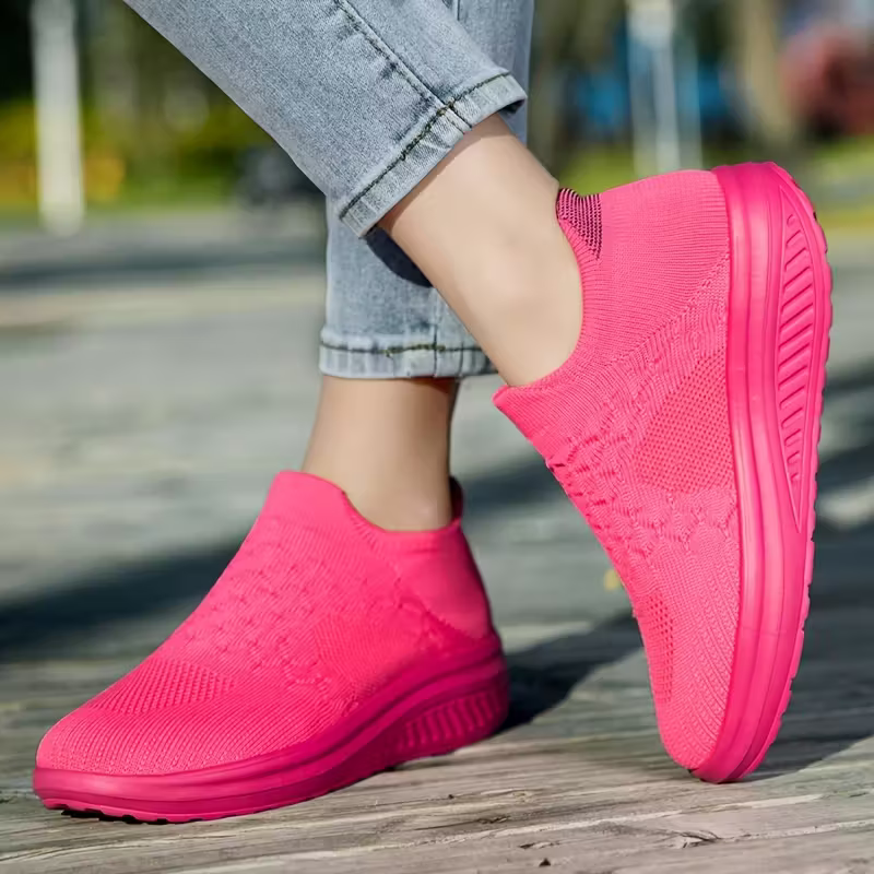Women's Breathable & Lightweight Knit Non-Slip Slip-On Sneakers Walking Shoes