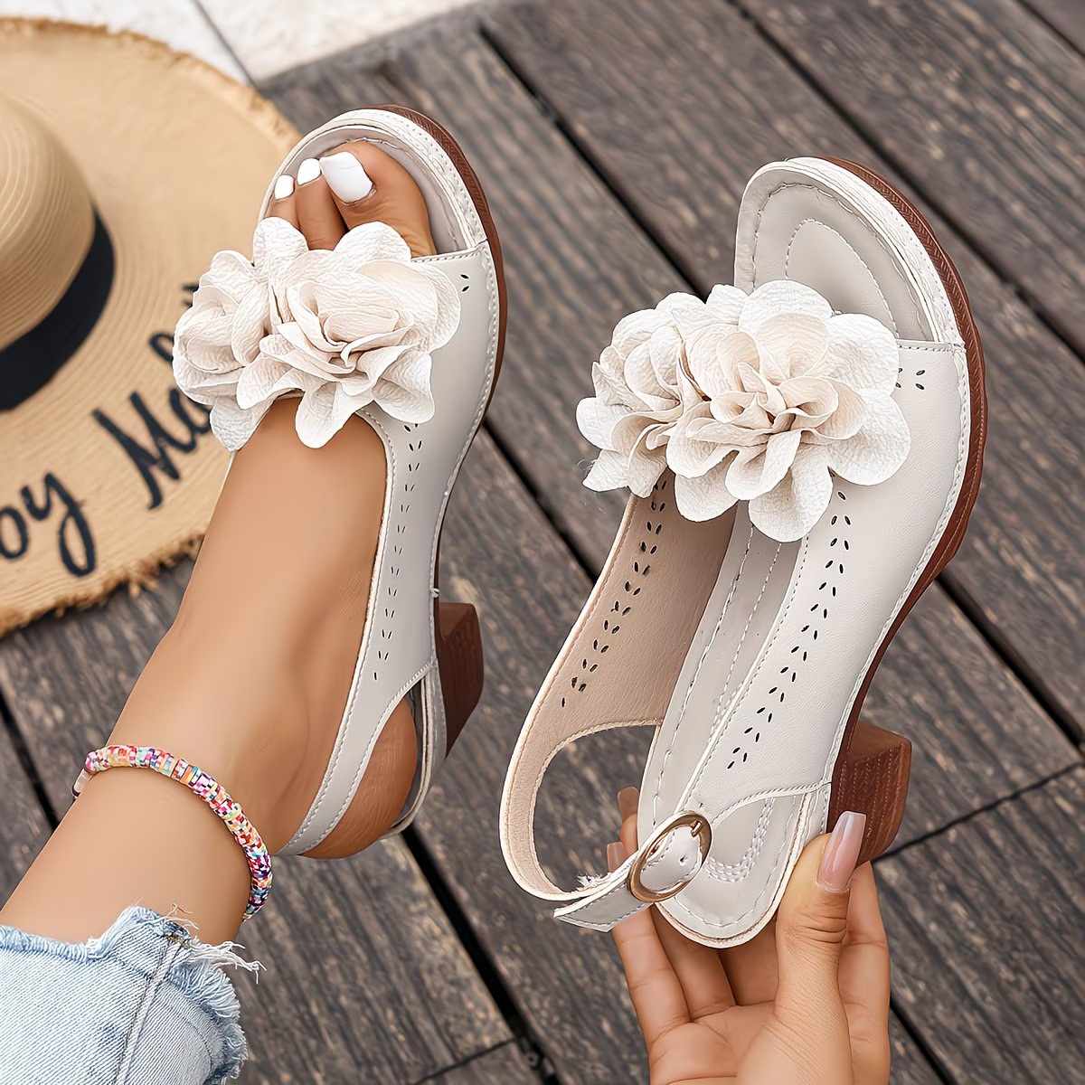 Women's Stylish Elegant Versatile Flower Chunky Heel Sandals