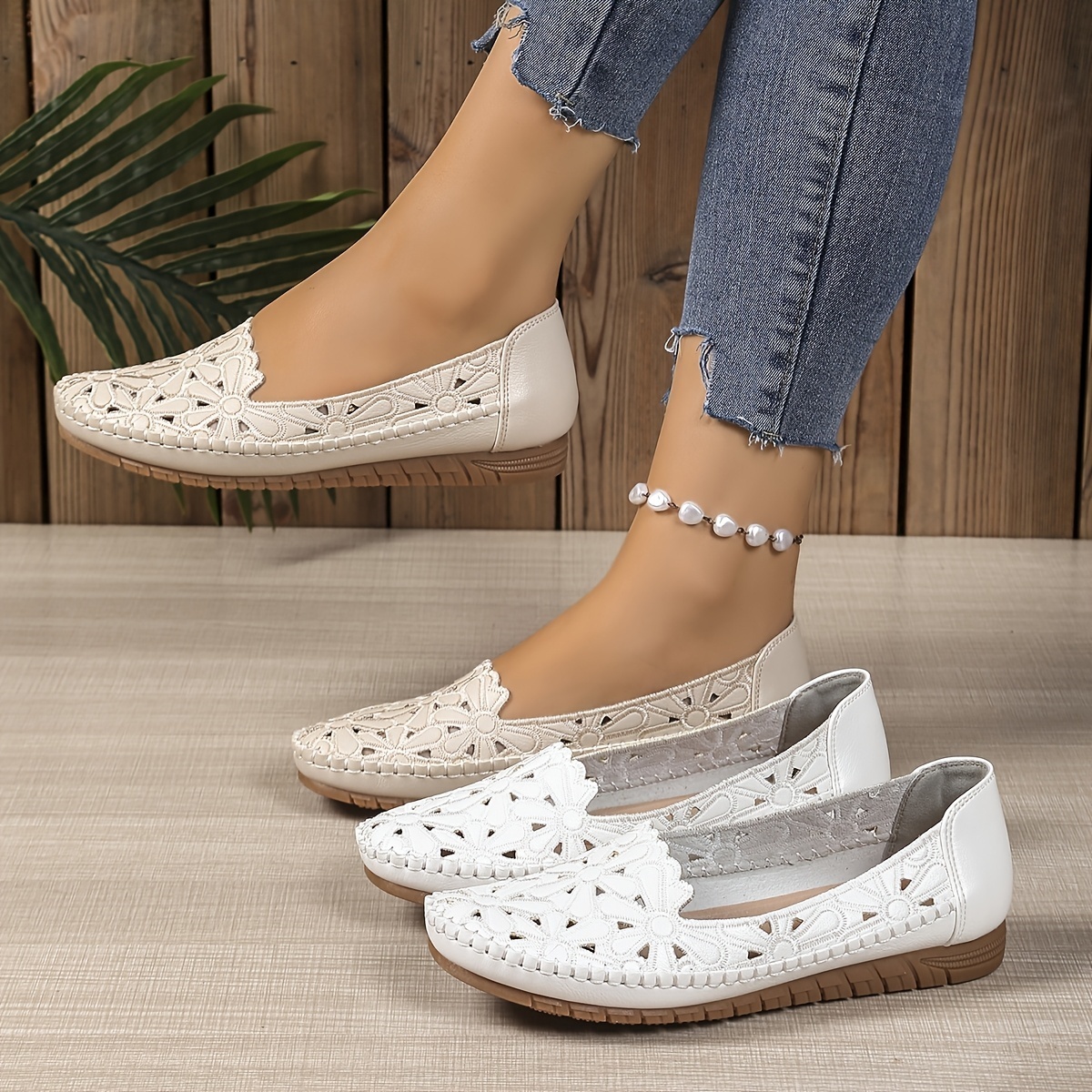 Women's Fashionable Comfortable Cut-Out Slip-On Flats with Decorative Lace Design