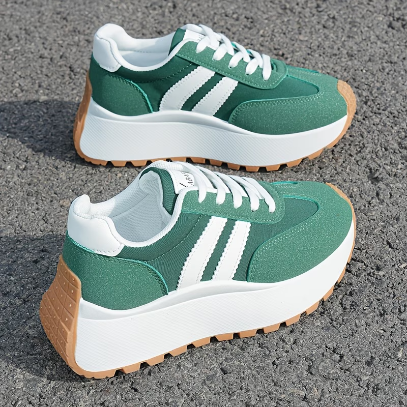 2026 Spring New Women'S Casual Sports Shoes with Thick Soles, Height-Increasing, Versatile, And Retro Style., Women Shoes, Sneakers