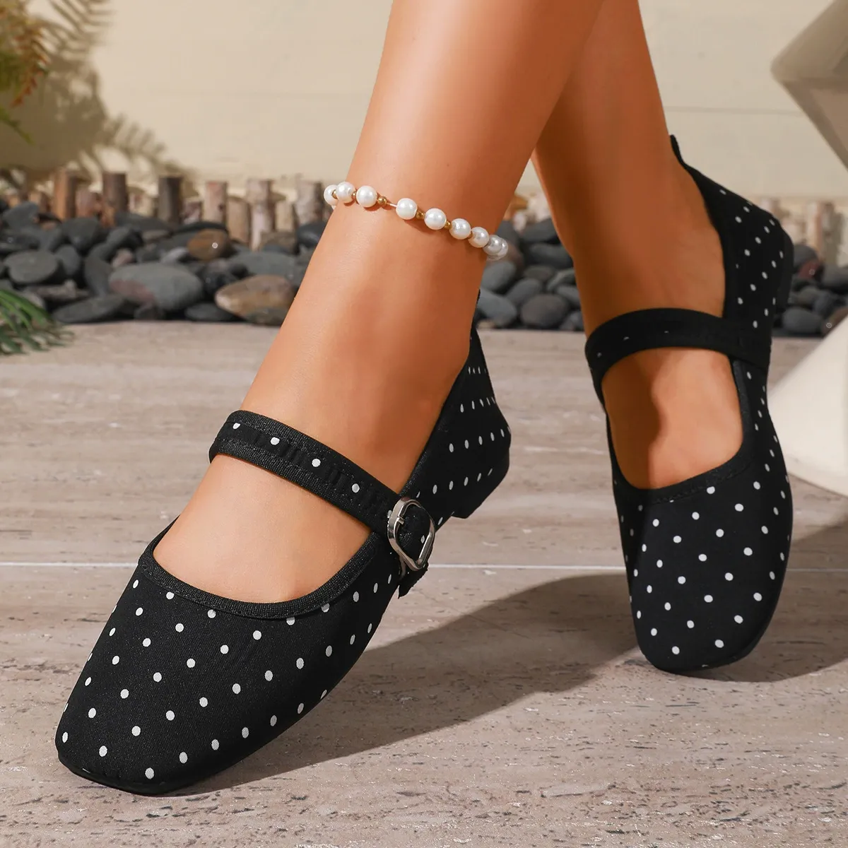 Women's Comfortable Adjustable Buckle Strap Mary Jane Flat Shoes