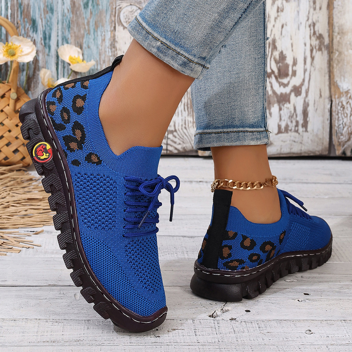 Women's Lightweight and Breathable Slip-On Sneakers