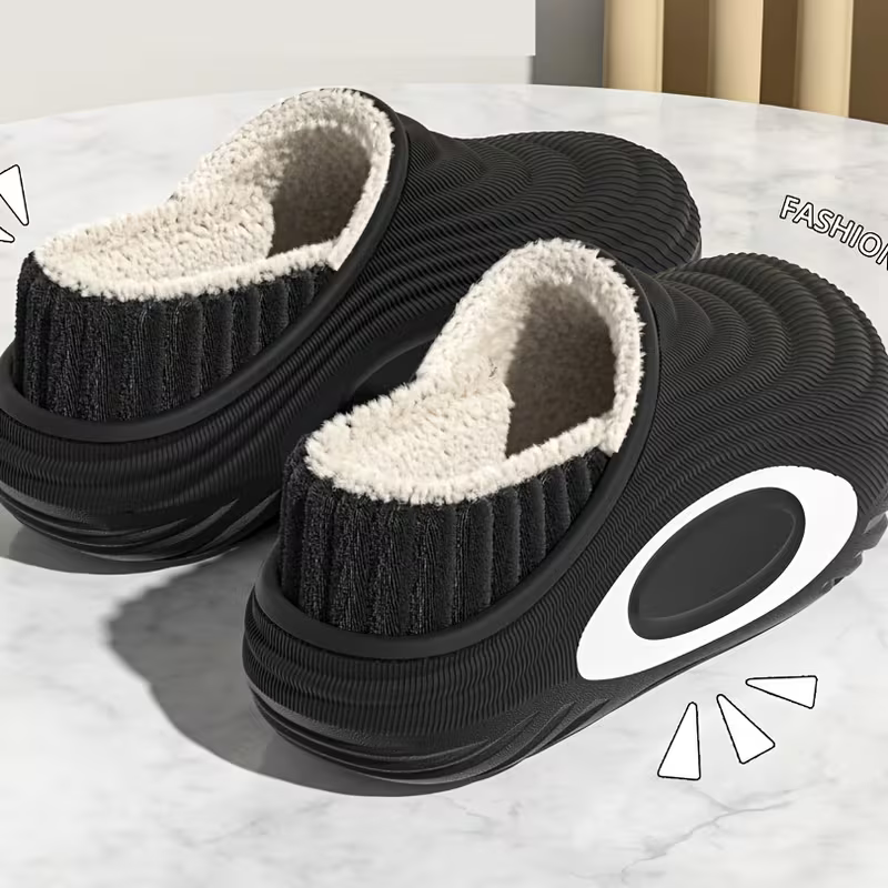Women's Fashion and Durable Non-Slip Slippers Indoor/ Outdoor Shoes