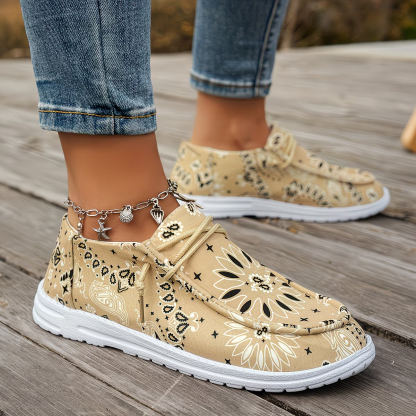 Women's Fashion & Lightweight Geometric Floral Pattern Slip-On Loafers