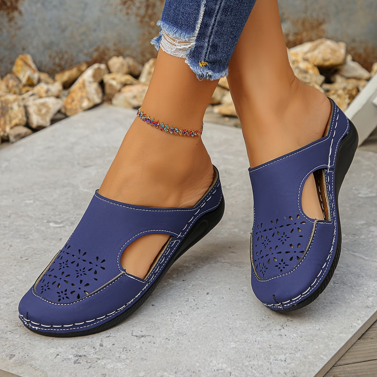 Womem's Hollow Carved Slip-On Shoes Shock-Absorbing Wedge Sandals