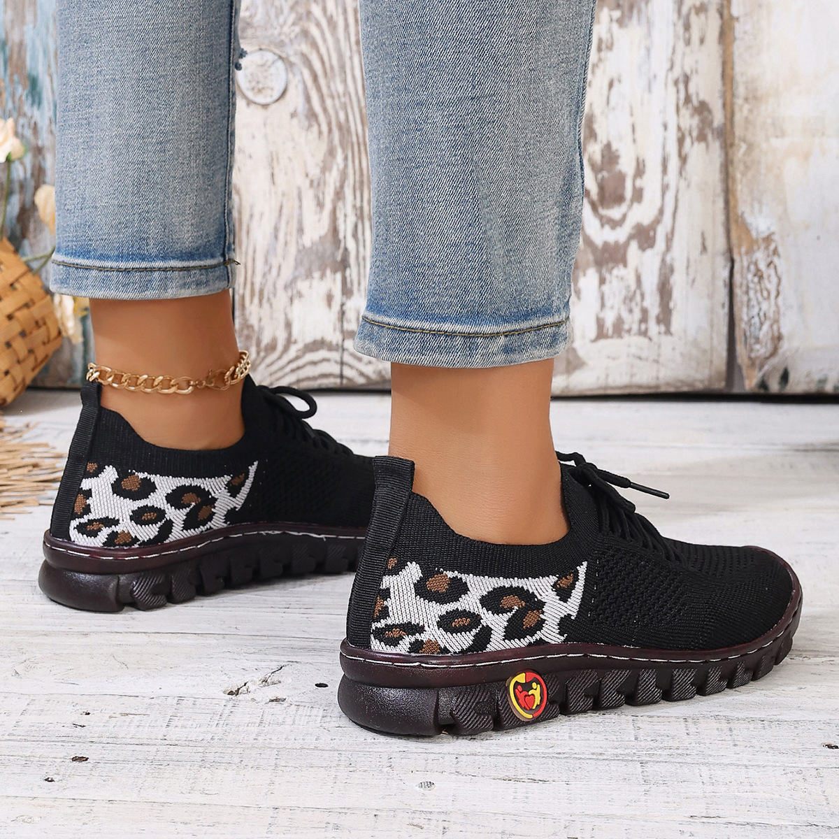 Women's Lightweight and Breathable Slip-On Sneakers