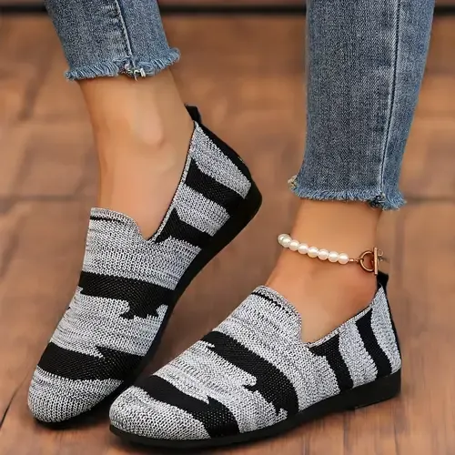 Women's Breathable Versatile Slip-On Flat Shoes