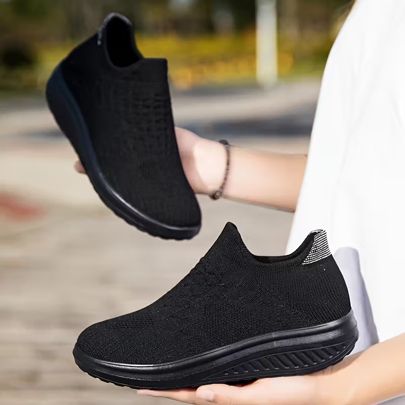 Women's Breathable & Lightweight Knit Non-Slip Slip-On Sneakers Walking Shoes
