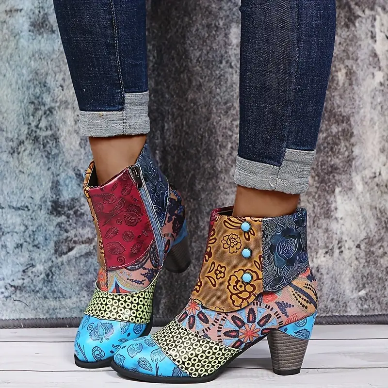Women's Bohemian Floral Pattern Chunky Boots