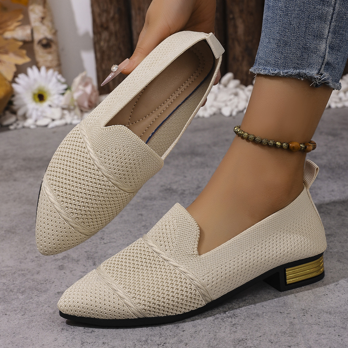 Women's Fashion Breathable Knit Slip-On Shoes
