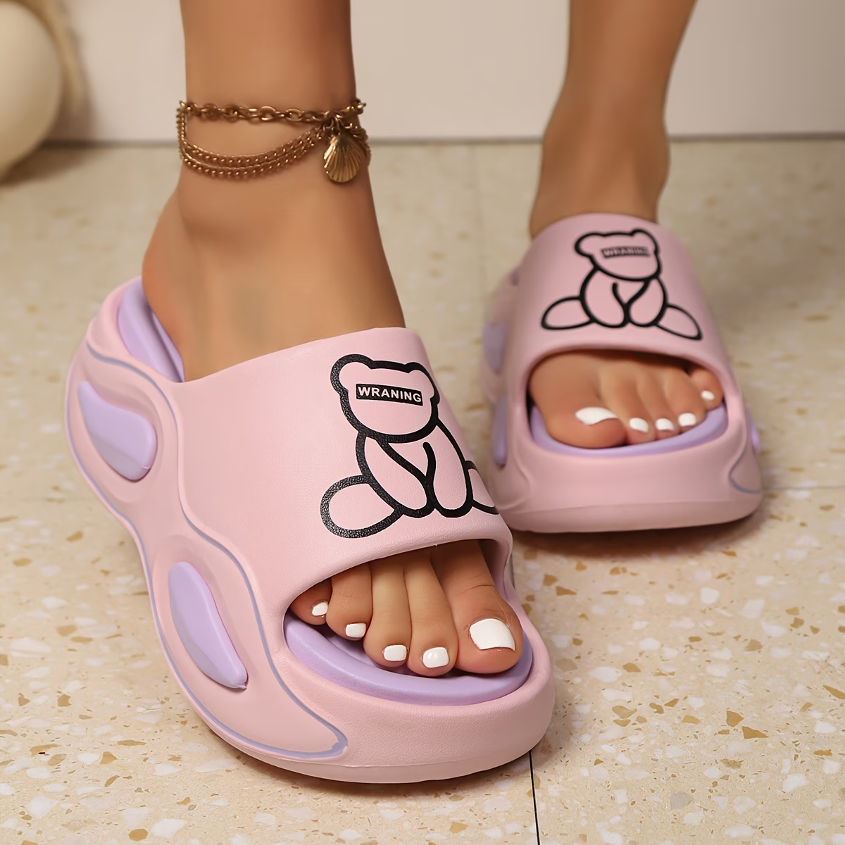 New Fashion Women's Super Soft & Comfortable Wear-Resistant Non-Slip Sandals Slippers for Daily Life or Beach Walks and Vacations