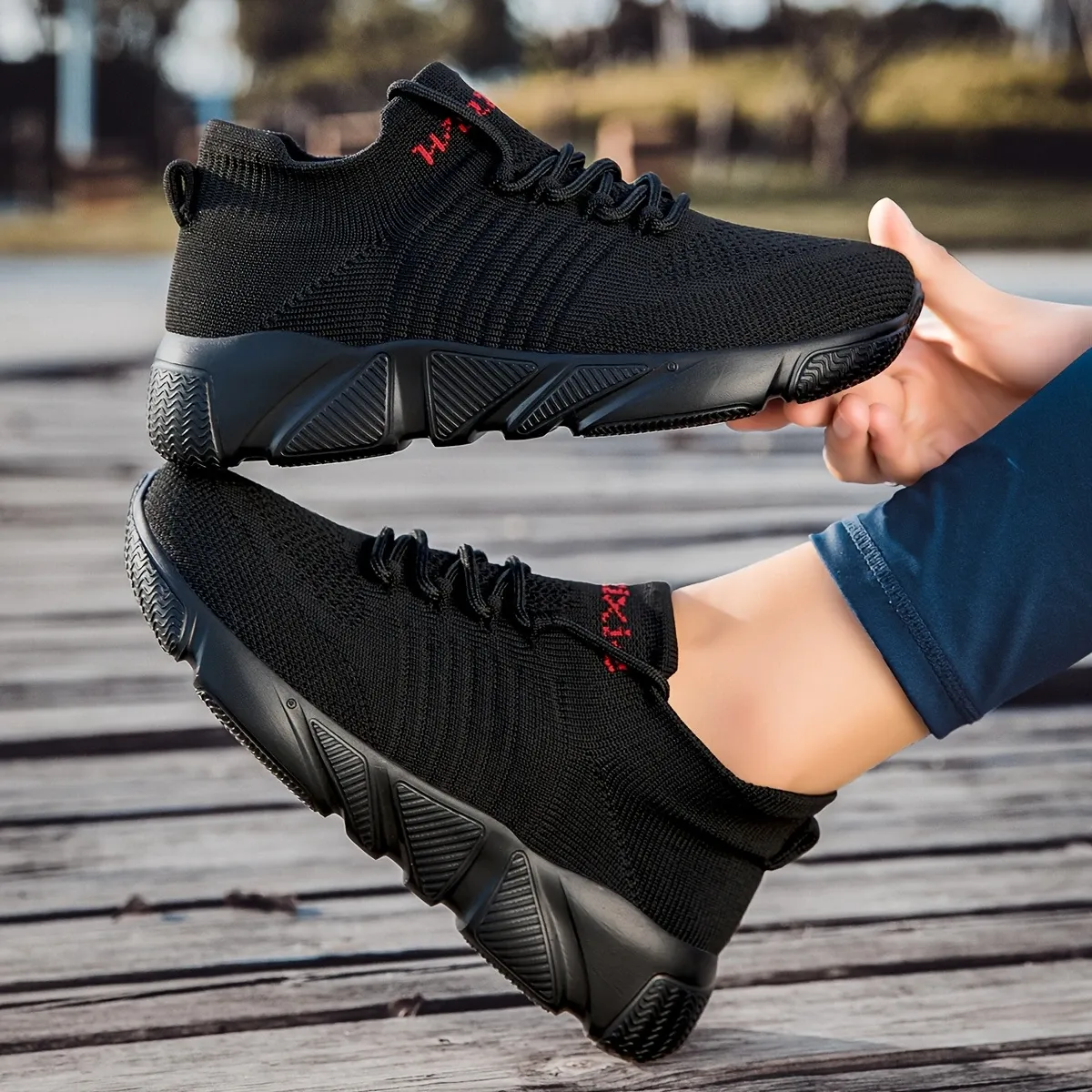 Plus-Size Wide Toe Box Lightweight&Breathable Sneakers Walking Shoes