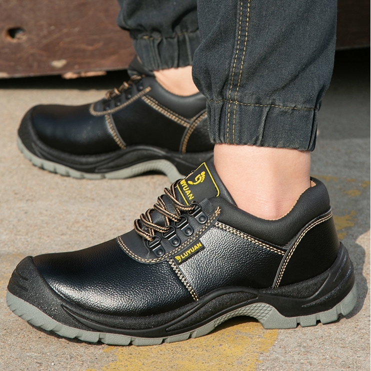 Men's and Women's Non-slip Waterproof Shock-resistant and Wear-resistant Safety Work Boots 