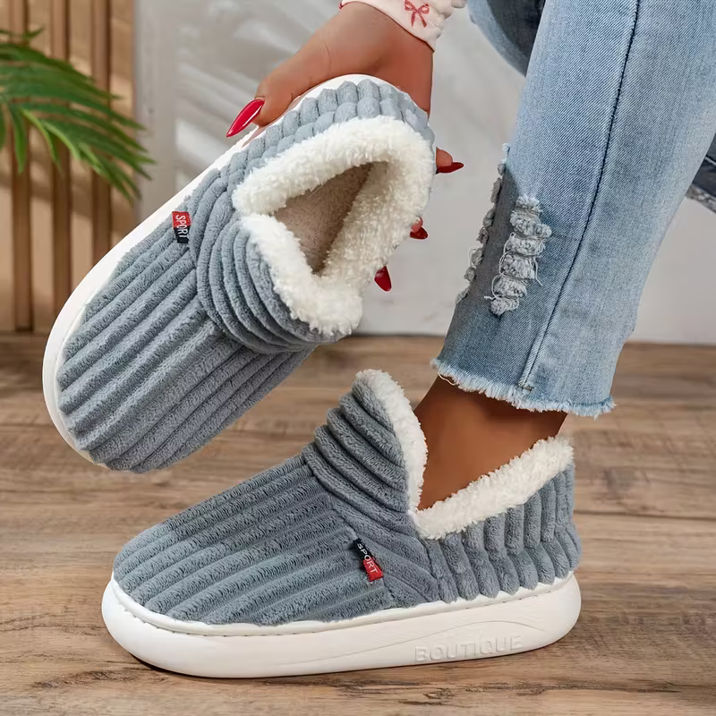 Unisex Cozy & Warm Winter Slippers Slip-On Indoor/Outdoor House Shoes