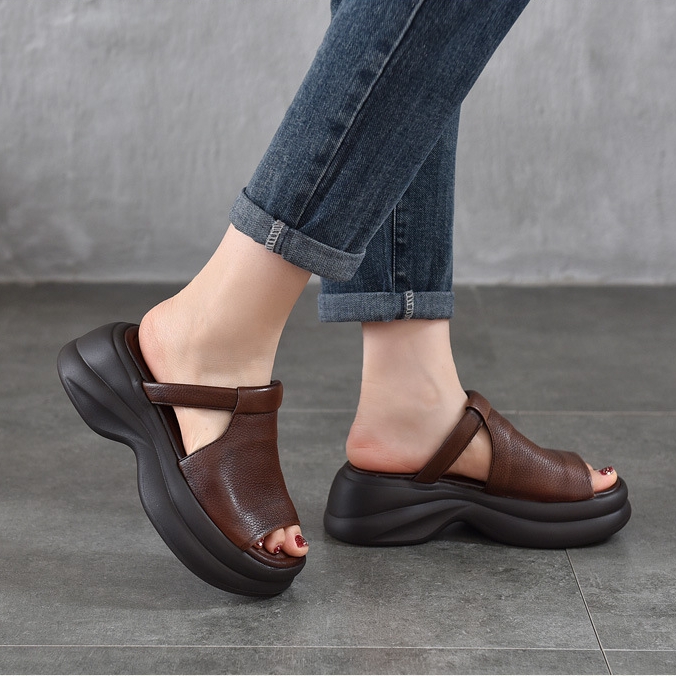 Women's Soft & Comfortable Thick Sole Indoor/Outdoor Slippers Sandals Daily Vacation Beach Shoes