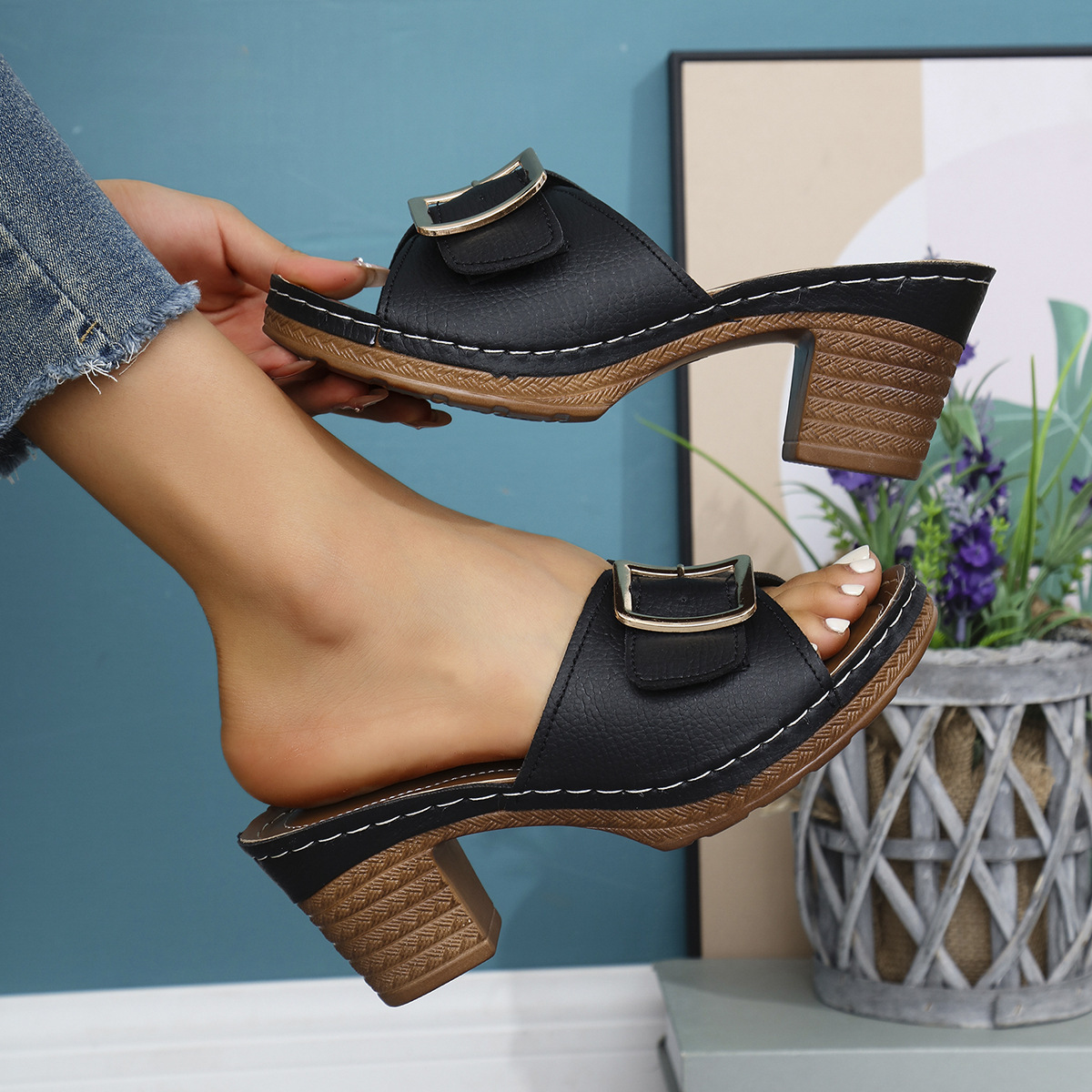Women's Adjustable Width Chunky Heel Sandals