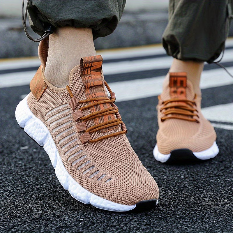 Men's Breathable Fashion Lightweight Sports Shoes Running Shoes Gym Athletic Jogging Walking Sneakers