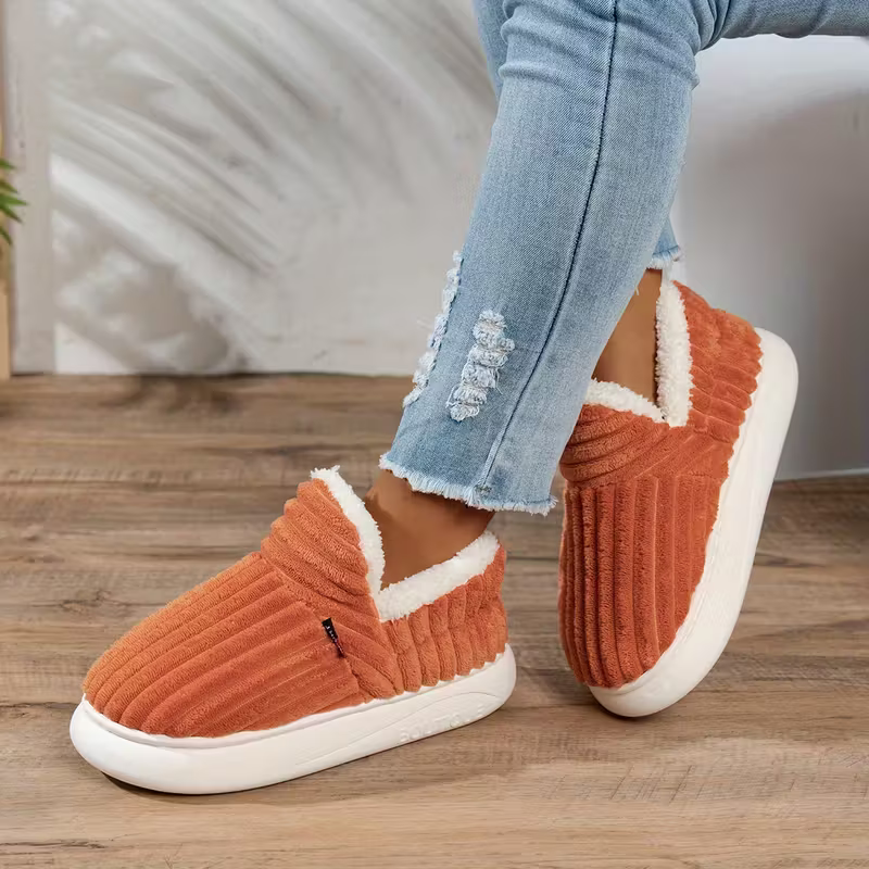 Unisex Cozy & Warm Winter Slippers Slip-On Indoor/Outdoor House Shoes