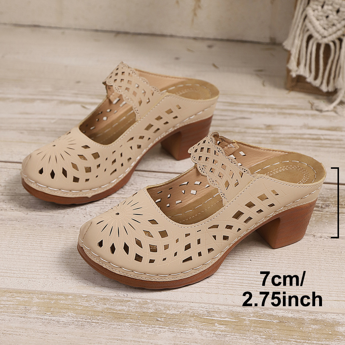 Women's Summer Soft Bottom Hollow Thick Heel Leather Sandals