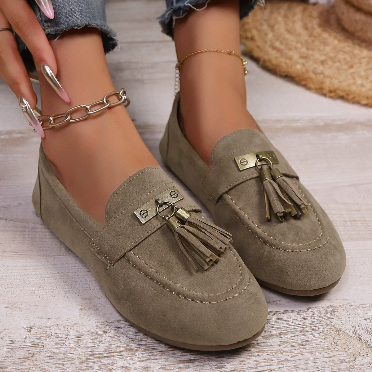 Women's Tassel Flat Loafers Slip-On Walking Shoes