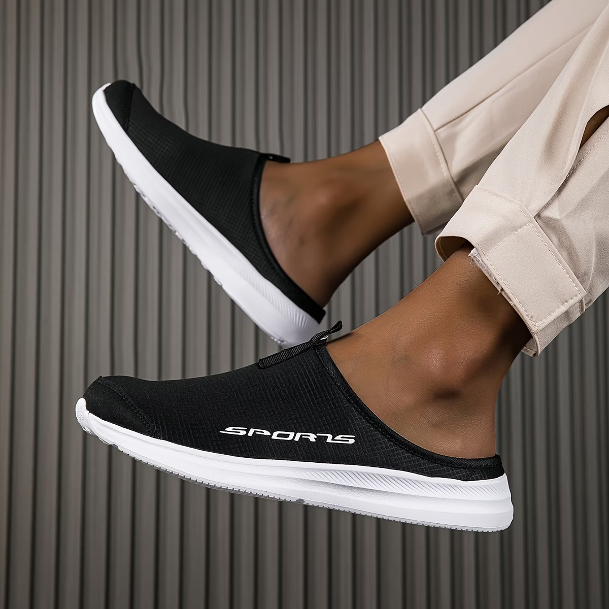 Unisex Breathable & Comfortable Slip-On Shoes Slippers for Indoor/Outdoor