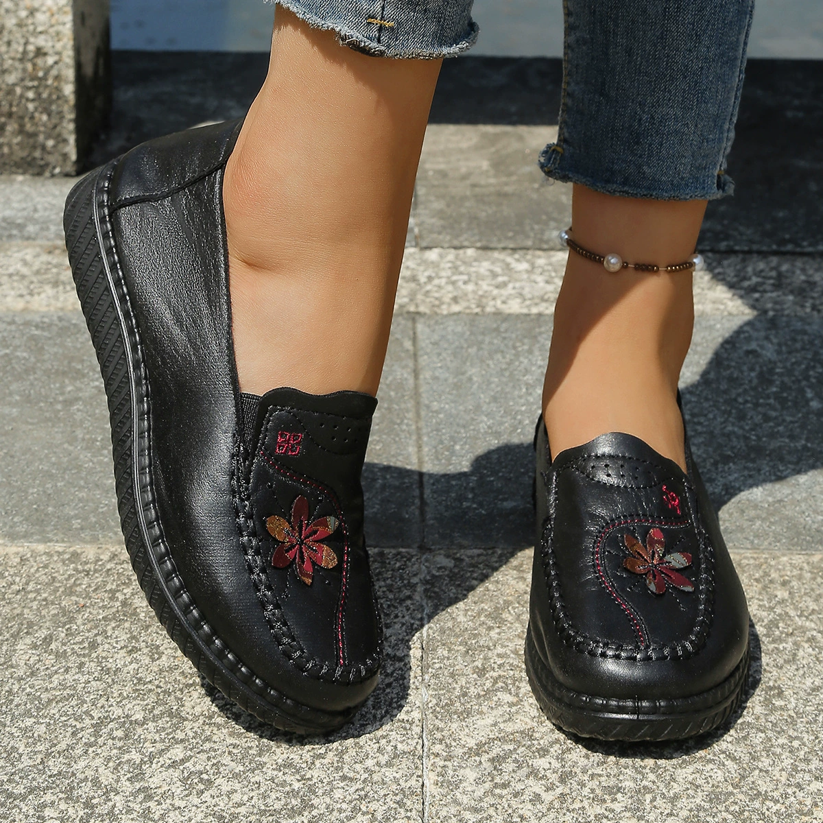 Women's Floral Embroidery Slip‑On Loafers Walking Shoes
