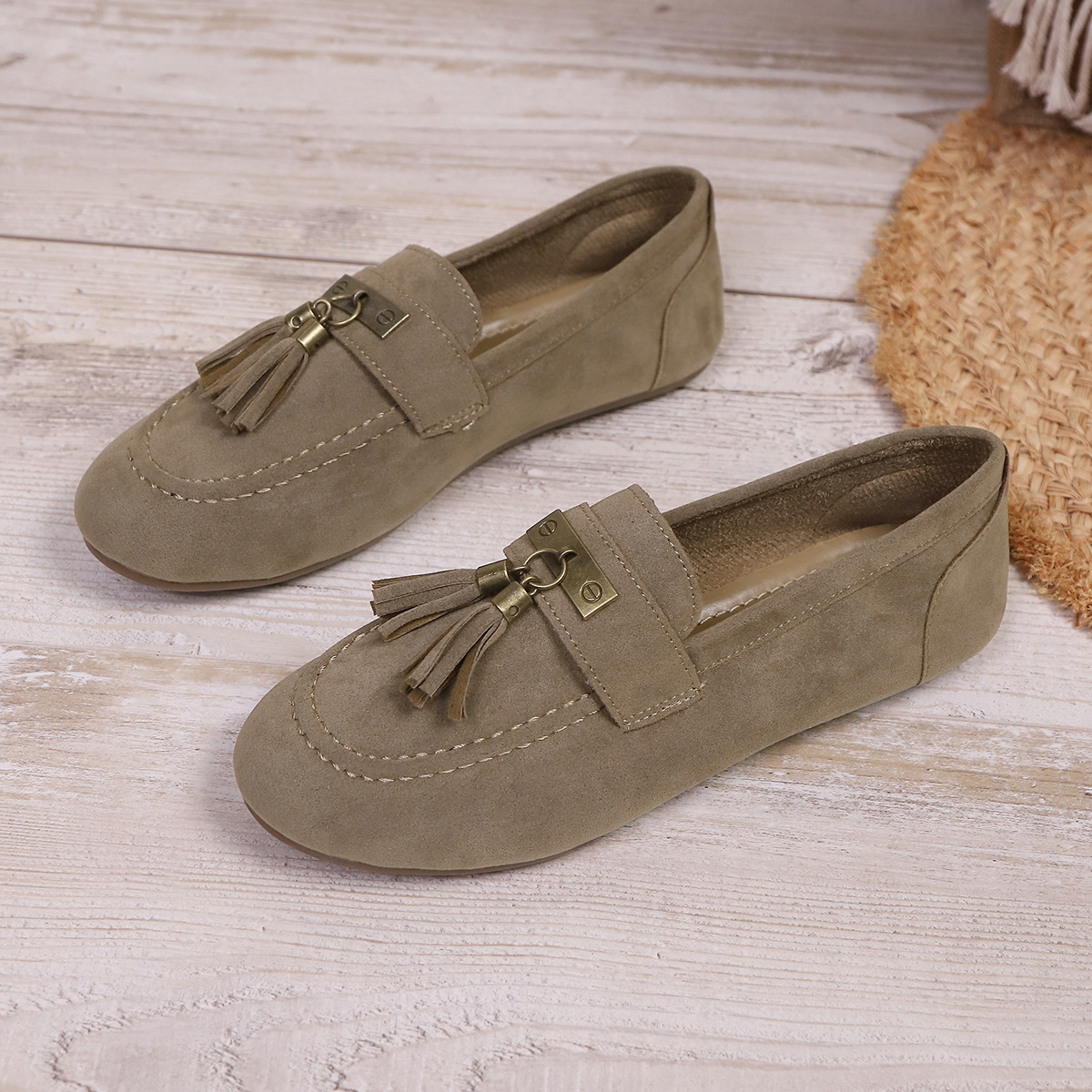 Women's Tassel Flat Loafers Slip-On Walking Shoes