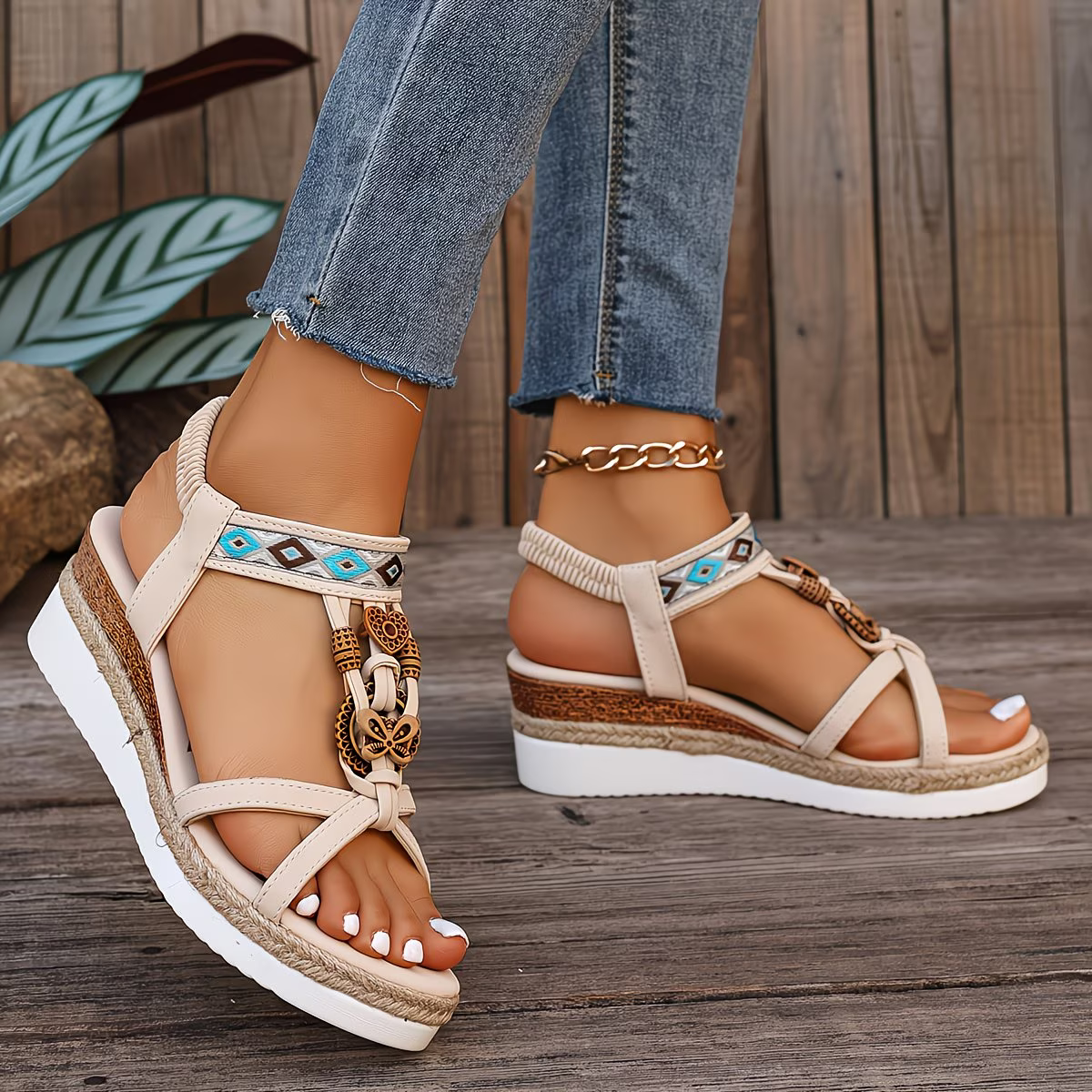 Women's Lightweight Bohemian Floral Print Wedge Sandals