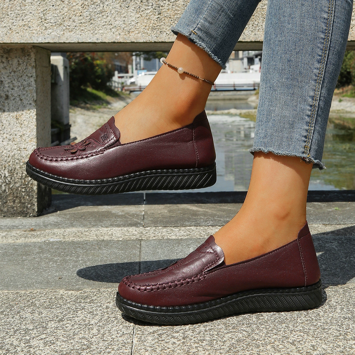 Women's Floral Embroidery Slip‑On Loafers Walking Shoes