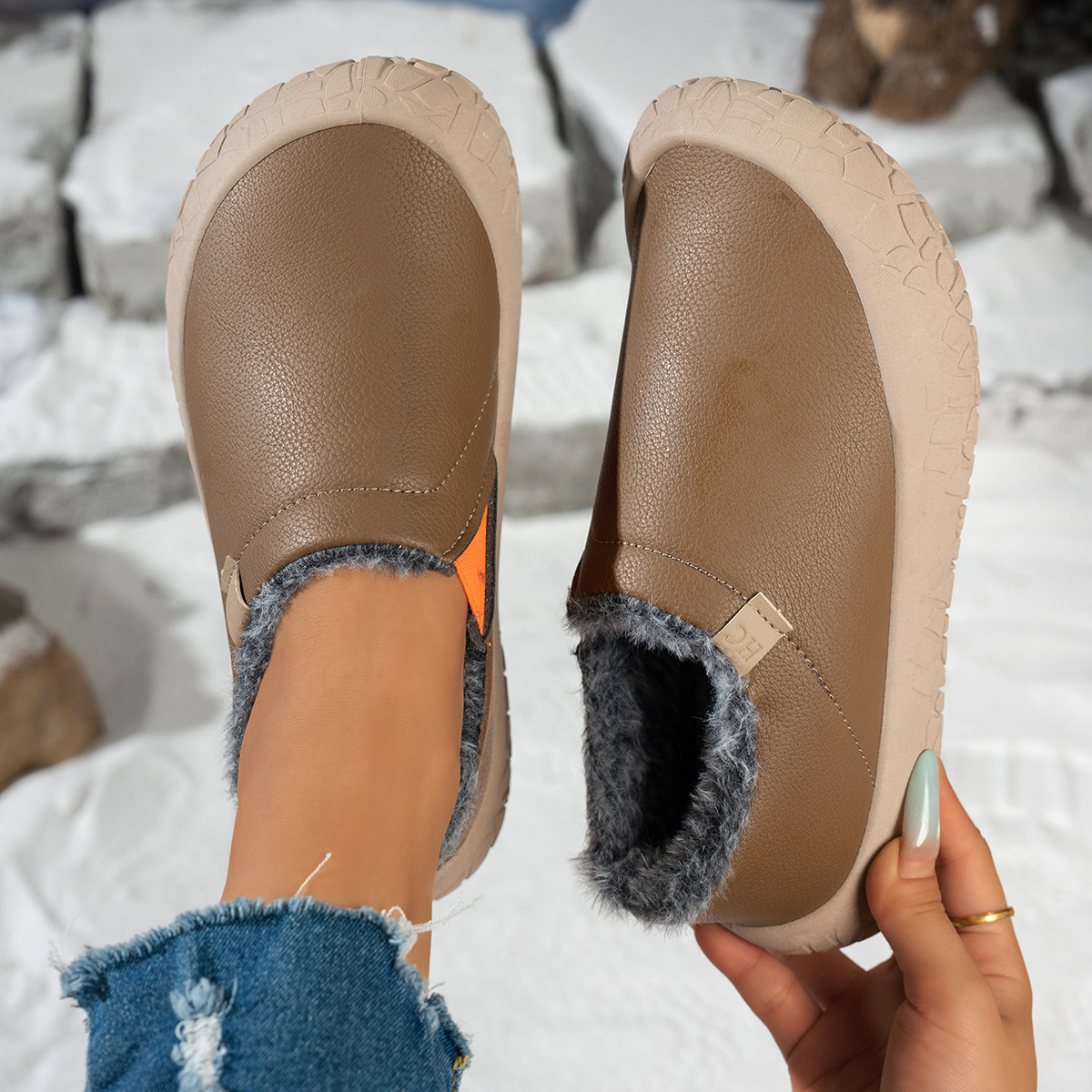 Women's Warm Waterproof Anti‑Slip Winter Slip‑On Shoes Indoor/Outdoor Shoes