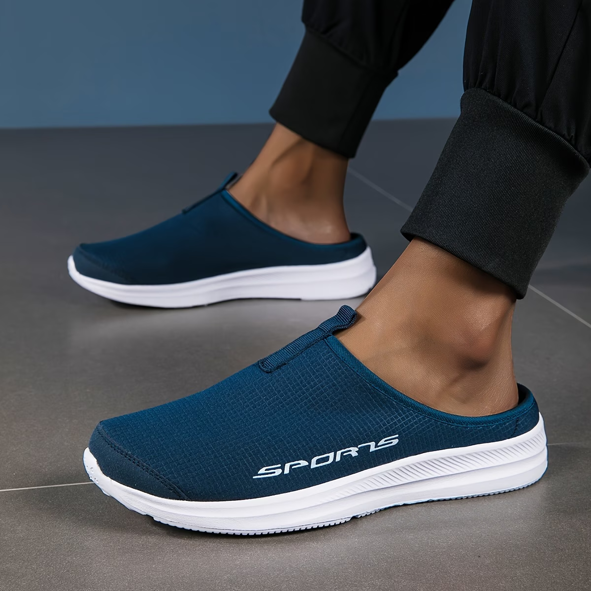 Unisex Breathable & Comfortable Slip-On Shoes Slippers for Indoor/Outdoor