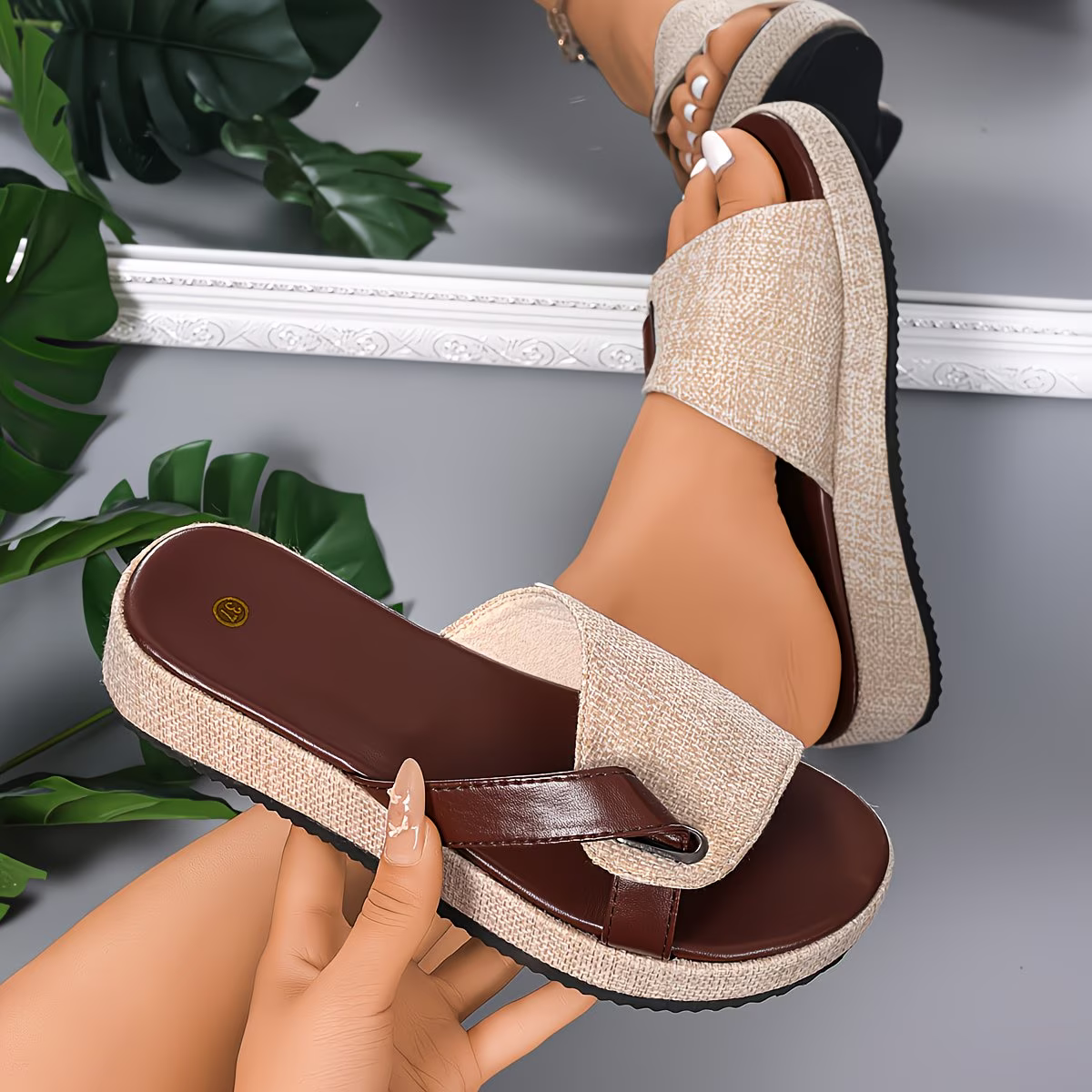 Women's Fashion Comfortable Strappy Platform Sandals