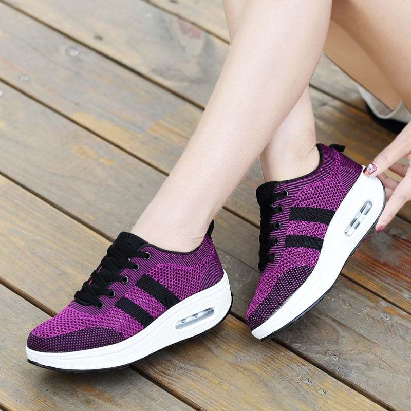Women's Lightweight and Comfortable Slip-on Sneakers