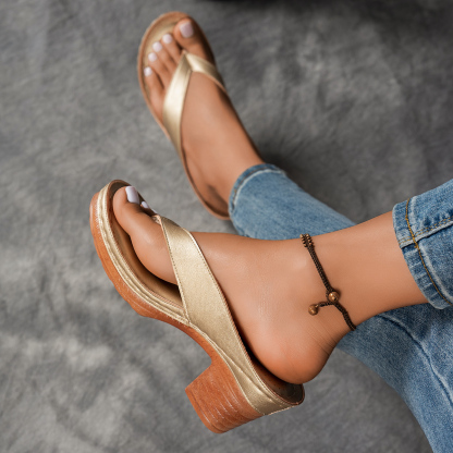 Women's Fashion Split Toe Design Outdoor Beach Non-Slip Thick Wedge Slippers