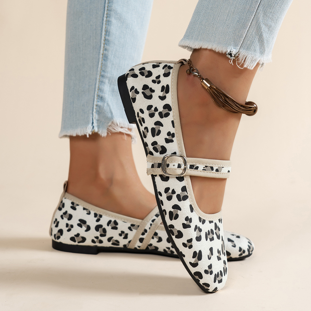 Women's Comfortable Adjustable Buckle Strap Mary Jane Flat Shoes