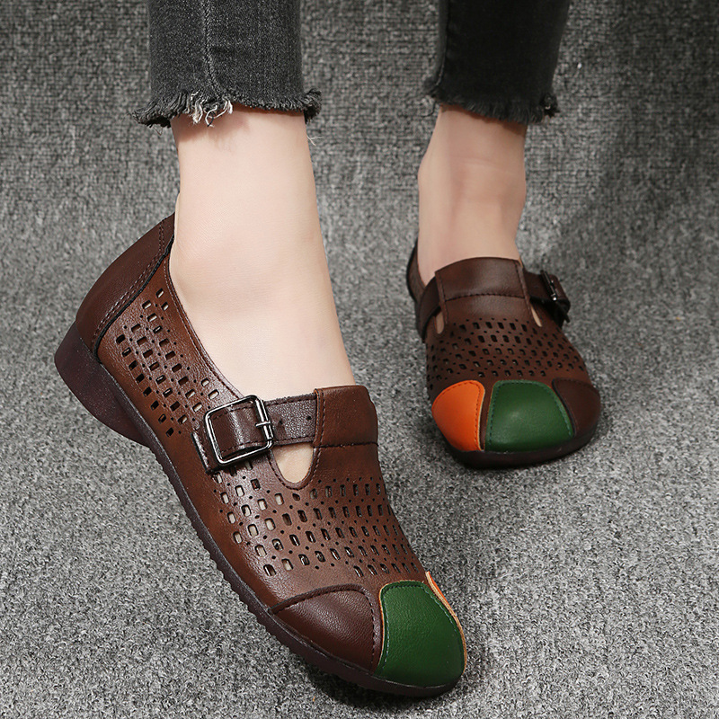 Women's Retro Elegant Comfortable  Hollow-Out Flat Shoes Slip-on Shoes