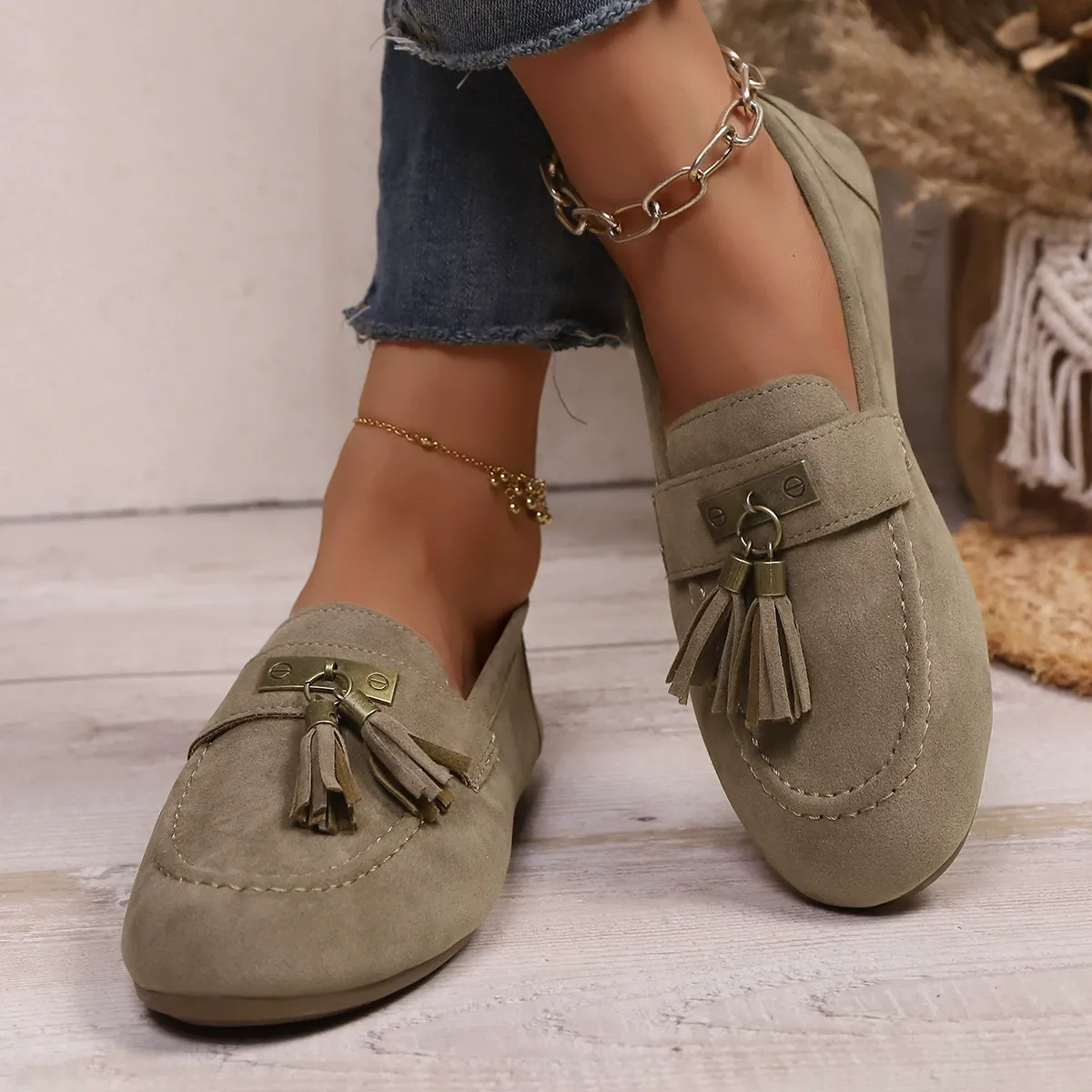 Women's Tassel Flat Loafers Slip-On Walking Shoes