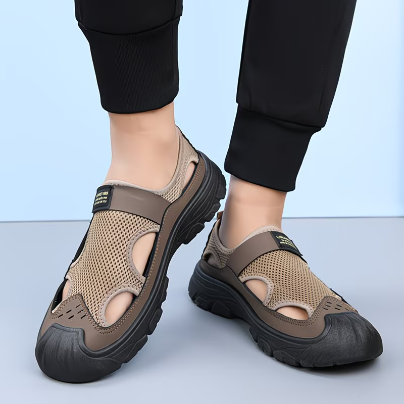 Men's Breathable & Lightweight Mesh Hollow Sandals Outdoor Sports Beach Sandals