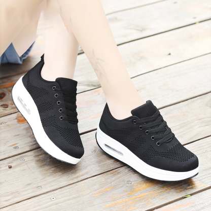 Women's Lightweight and Comfortable Slip-on Sneakers